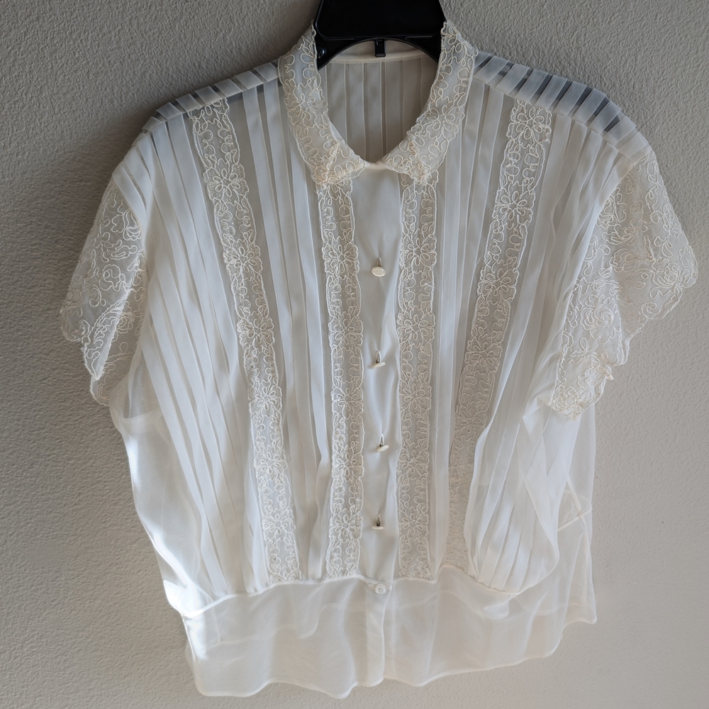 Elegant White Lace Blouse